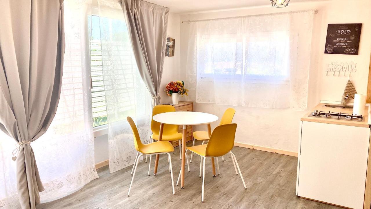 B&B Ca Bianca Ventisette Riccione Eksteriør billede